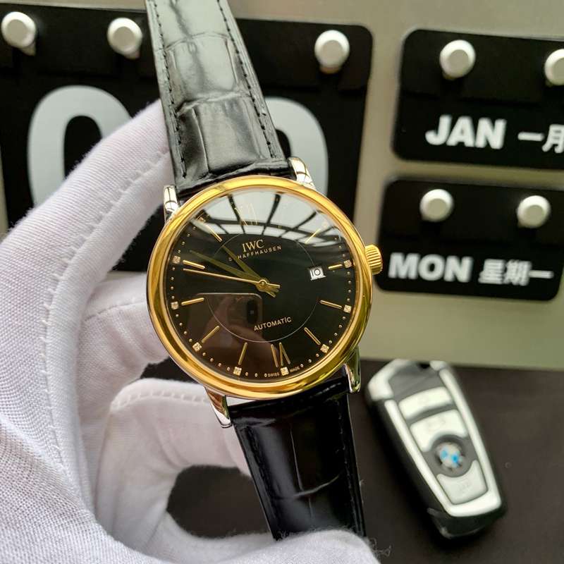 IWC(アイダブリューシー)腕時計40mm自動巻きメンズIWC-TSH320-44　