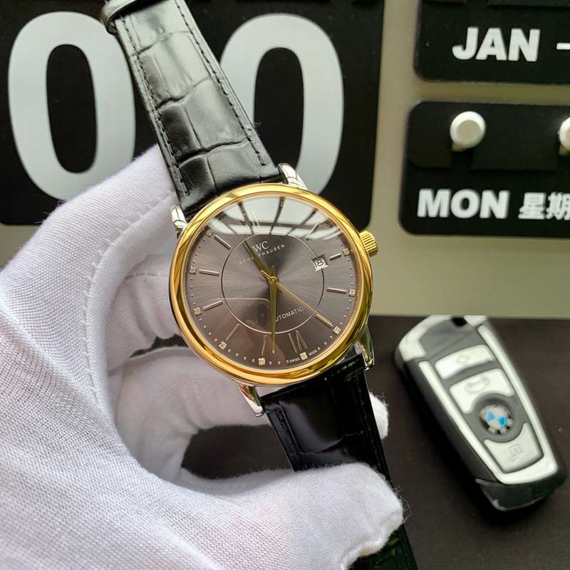 IWC(アイダブリューシー)腕時計40mm自動巻きメンズIWC-TSH320-45　