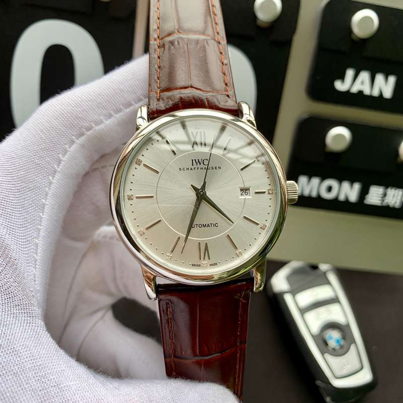 IWC(アイダブリューシー)腕時計40mm自動巻きメンズIWC-TSH320-47　