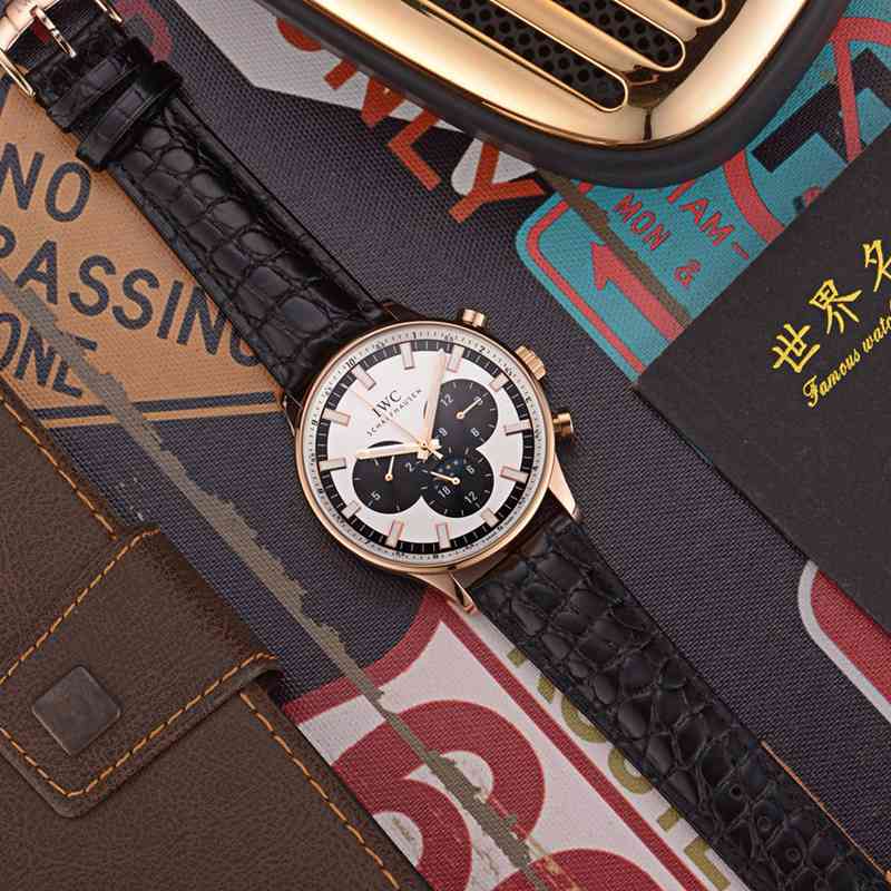 IWCパイロットウォッチクロノグラフ夜光功能メンズIWC-TSH340-02　