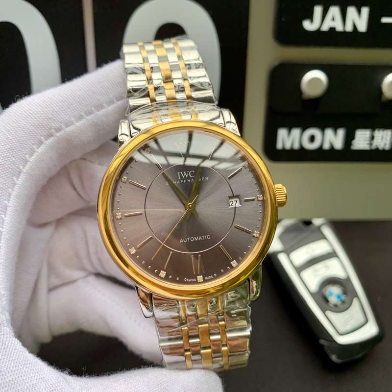 IWC(アイダブリューシー)腕時計40mm自動巻きメンズIWC-TSH340-40　