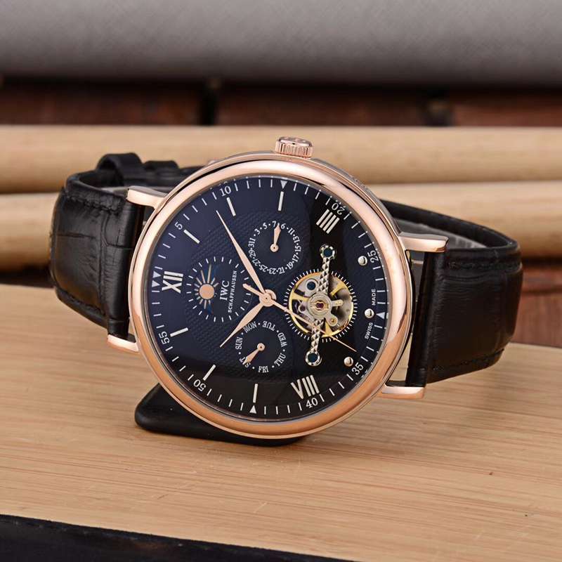 IWC(アイダブリューシー)腕時計42mm自動巻きメンズIWC-TSH360-081　