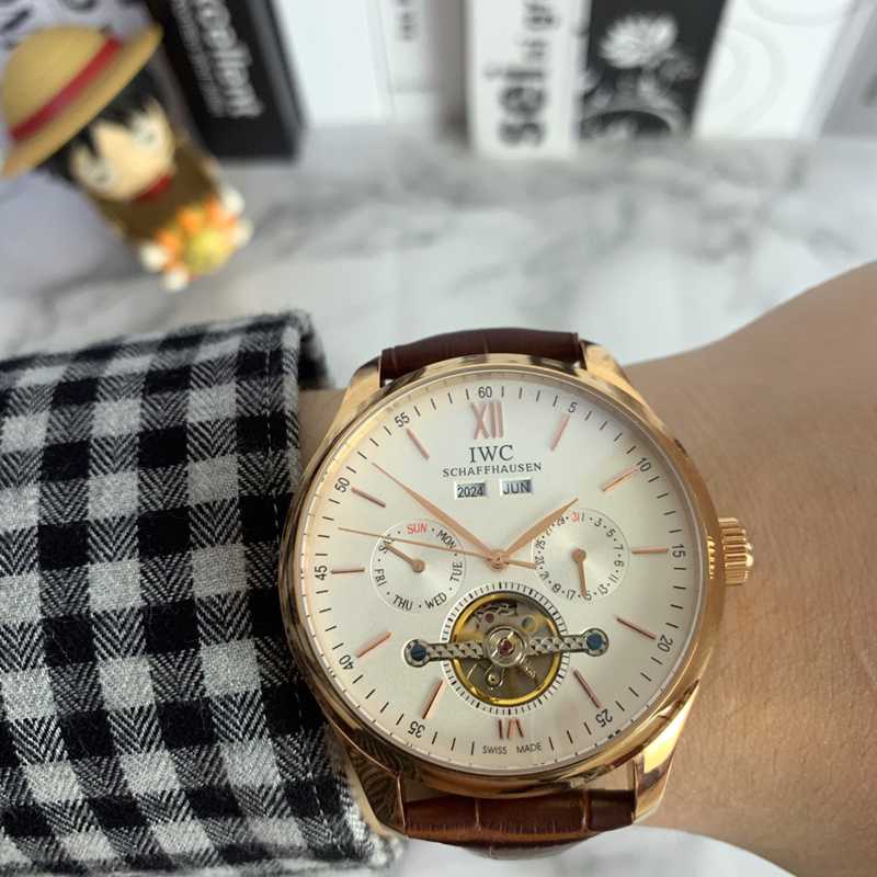 IWC(アイダブリューシー)腕時計44mm自動巻きメンズIWC-TSH400-41　