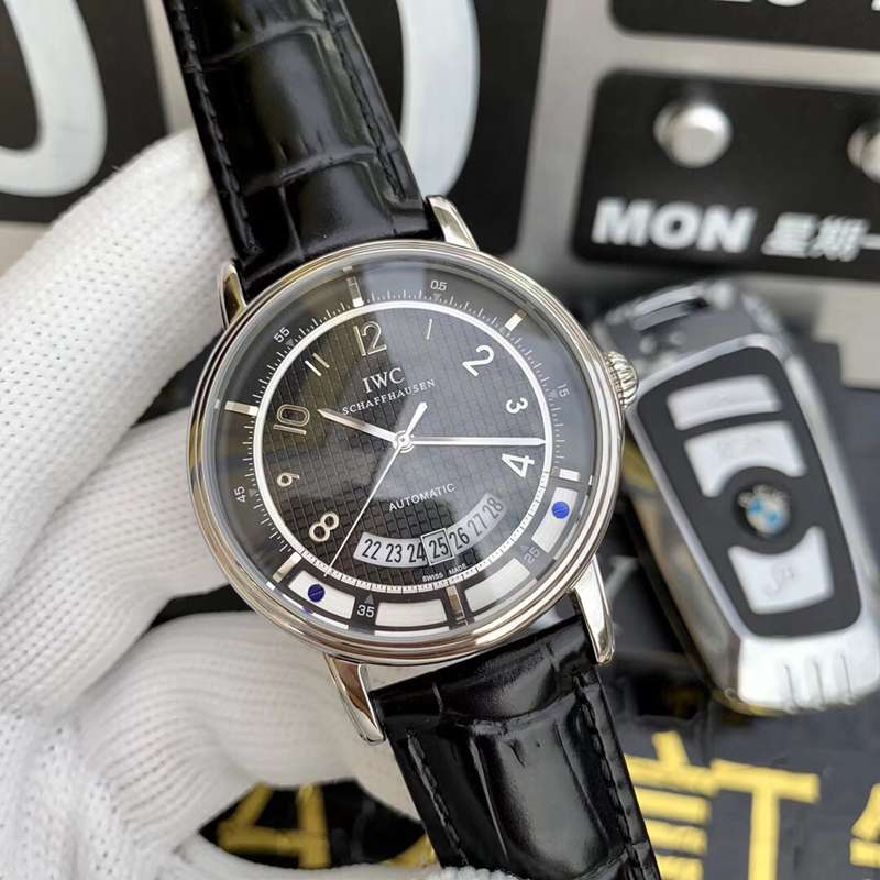 IWC(アイダブリューシー)腕時計41mm自動巻きメンズIWC-TSH440-064　