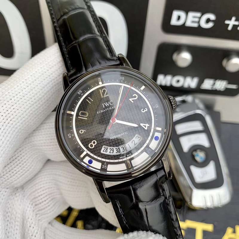 IWC(アイダブリューシー)腕時計41mm自動巻きメンズIWC-TSH440-067　