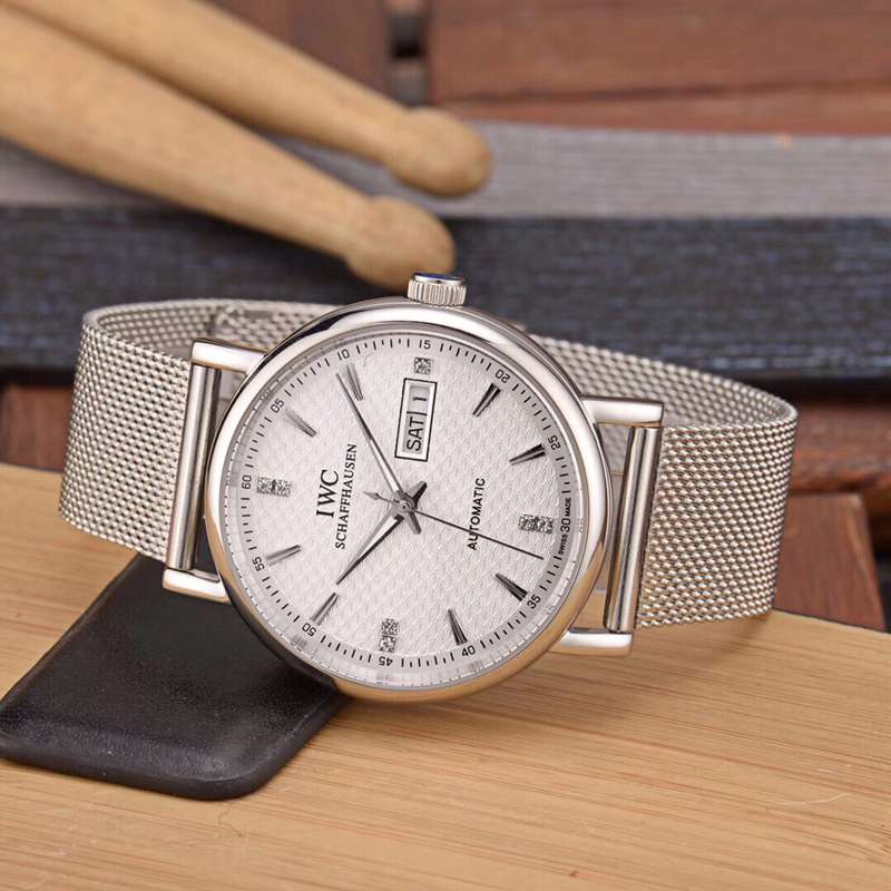 IWC(アイダブリューシー)腕時計40mm自動巻きメンズIWC-TSH440-49　