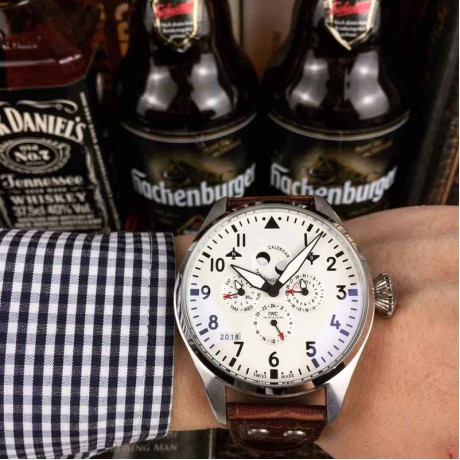 IWC(アイダブリューシー)腕時計44mm自動巻きメンズIWC-TSH520-068　