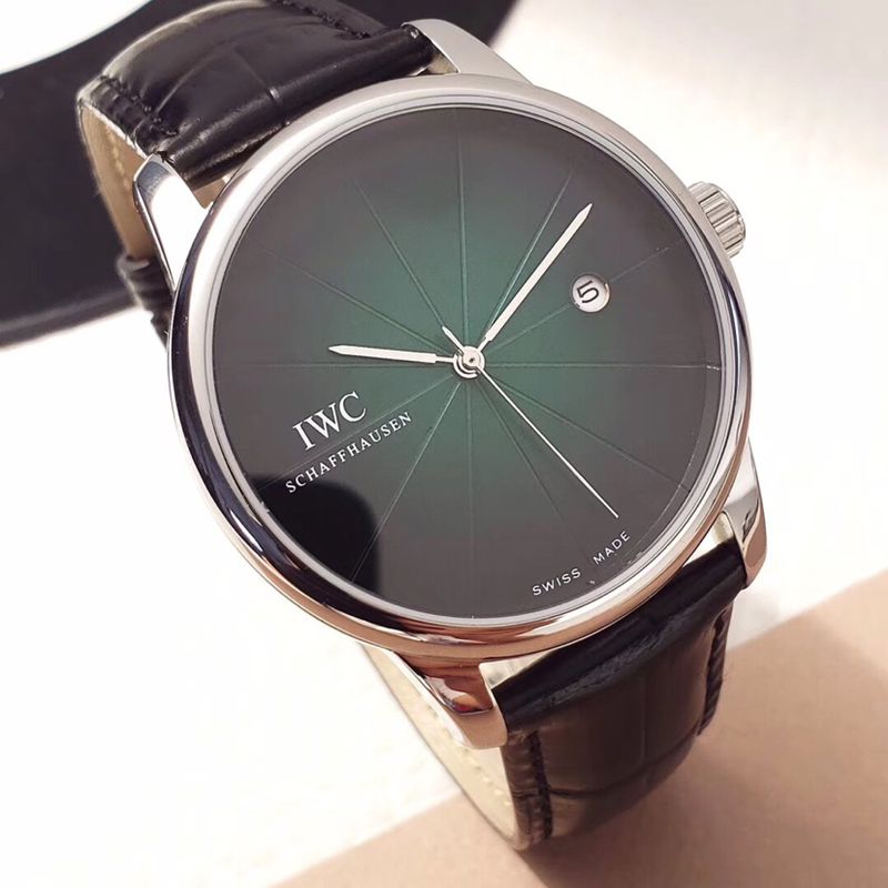 IWC(アイダブリューシー)腕時計自動巻き40mmメンズIWC-WD520-088　