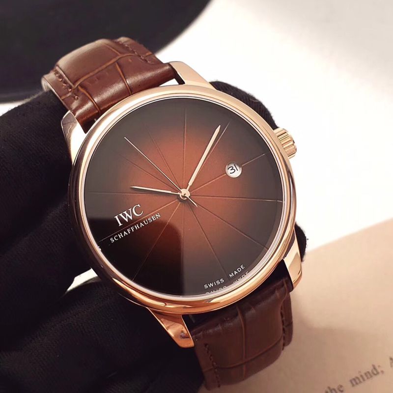 IWC(アイダブリューシー)腕時計自動巻き40mmメンズIWC-WD520-090　