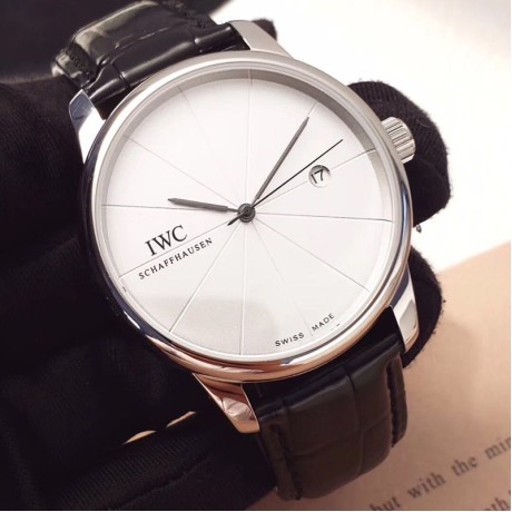 IWC(アイダブリューシー)腕時計自動巻き40mmメンズIWC-WD520-093　