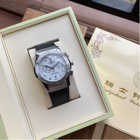 ウブロHUBLOTクラシックフュージョンクォーツメンズ腕時計TSH2001P340-HU26