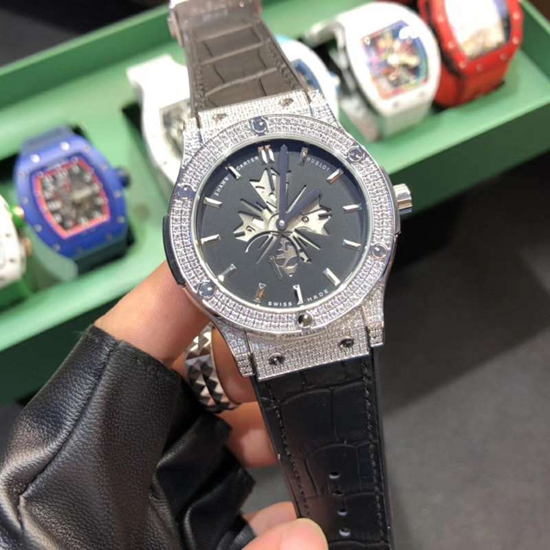 ウブロHUBLOTクラシックフュージョンAsian-2836ムーブメント搭載TSH2001P550-HU13