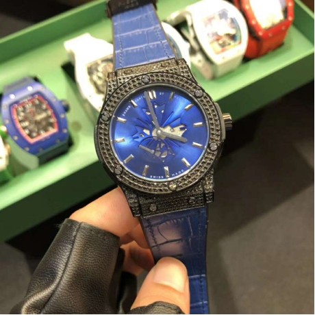 ウブロHUBLOTクラシックフュージョンAsian-2836ムーブメント搭載TSH2001P550-HU14