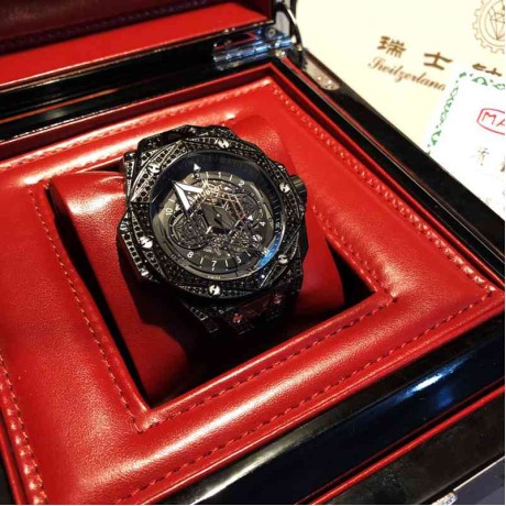 ウブロHUBLOT301.PB.131.RXSWISS4100搭載ビッグバンWTM2001P-4100-1