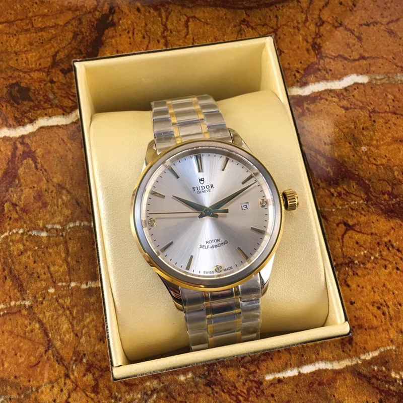 チュードル（TUDOR）スーパーコピーN級品メンズ時計40mm自動巻き腕時計TUD-DBG400-19
