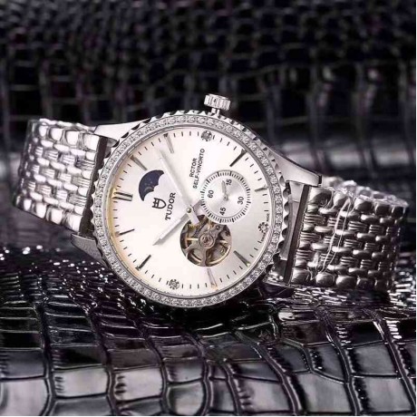 チュードル（TUDOR）スーパーコピーN級品メンズ時計40mm自動巻き腕時計TUD-QQSZ300-16