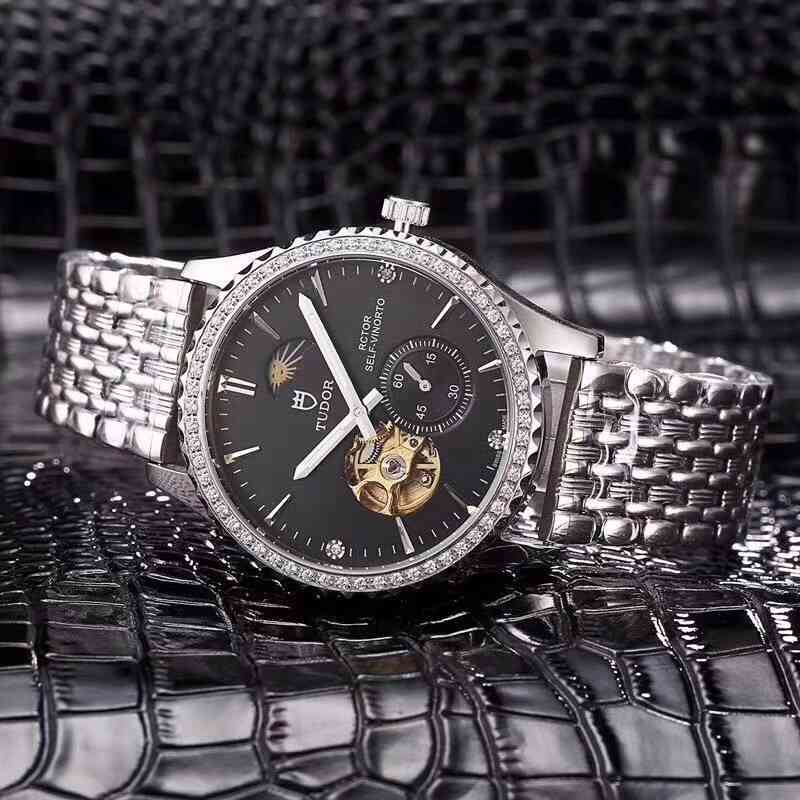 チュードル（TUDOR）スーパーコピーN級品メンズ時計40mm自動巻き腕時計TUD-QQSZ300-17
