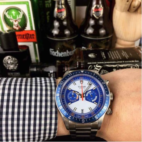 チュードル（TUDOR）メンズ時計42mm激安販売腕時計TUD-TSH380-23