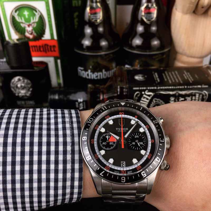 チュードル（TUDOR）メンズ時計42mm激安販売腕時計TUD-TSH380-24