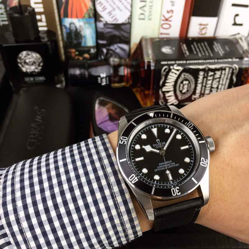 チュードル（TUDOR）メンズ時計腕時計42mm値下受付TUD-TSHM340-06