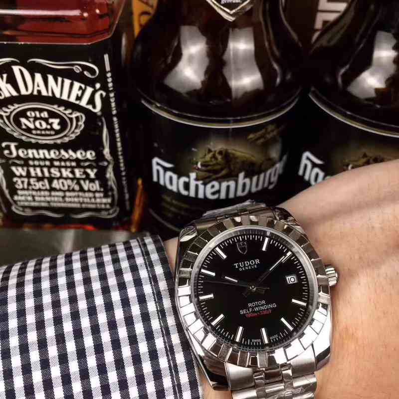 チュードル（TUDOR）スーパーコピーN級品メンズ時計腕時計40mm自動巻きTUD-WD420-13