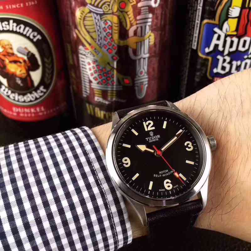 チュードル（TUDOR）スーパーコピーN級品メンズ時計腕時計40mm値下受付TUD-WD430-09
