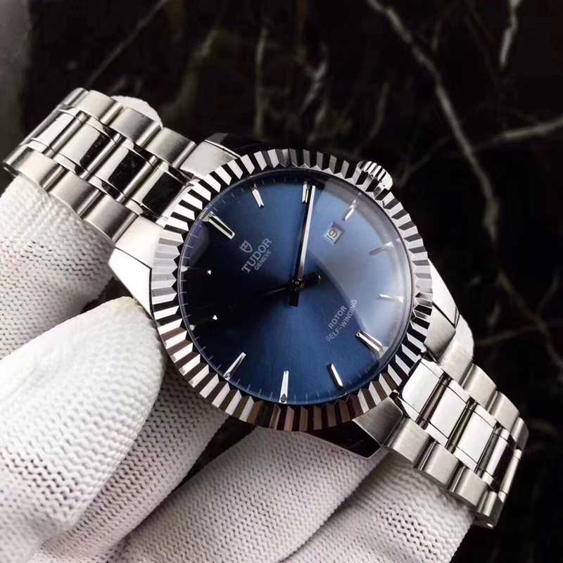 チュードル（TUDOR）スーパーコピーN級品メンズ時計42mm自動巻き腕時計TUD-WD680-16