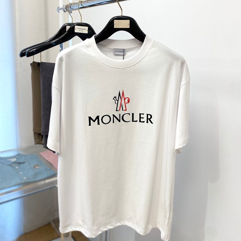 新品激安モンクレール半袖Tシャツトップス男着2506AAJ110-MO032