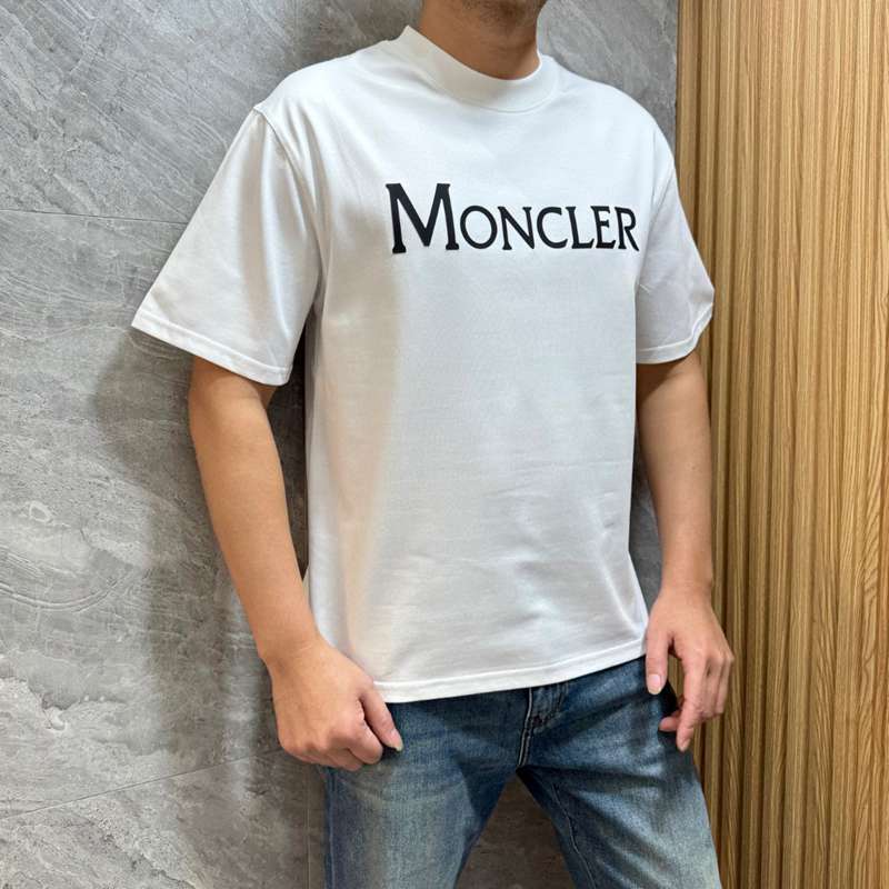 新品激安モンクレール半袖Tシャツトップス男着2506AAJ120-MO039