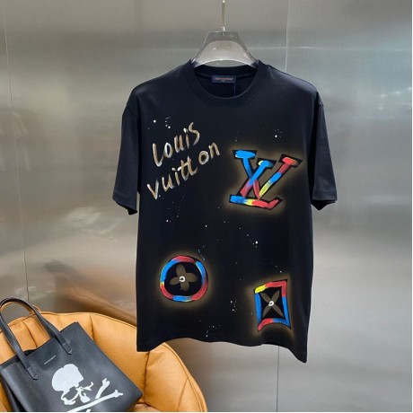 新品激安ルイヴィトン半袖カットソーTシャツ男着2506AAJ130-LU035