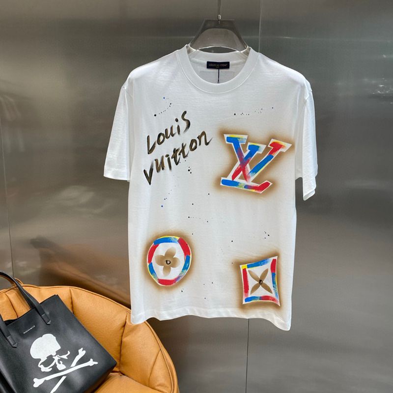 新品激安ルイヴィトン半袖カットソーTシャツ男着2506AAJ130-LU036