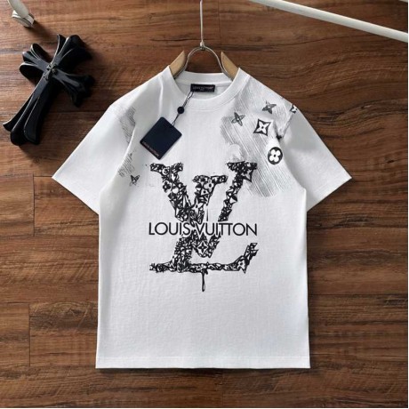 新品激安ルイヴィトン半袖Tシャツトップス男着2506AAJ130-LU044