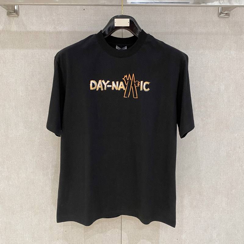 新品激安モンクレール半袖Tシャツトップス男着2506AAJ130-MO019