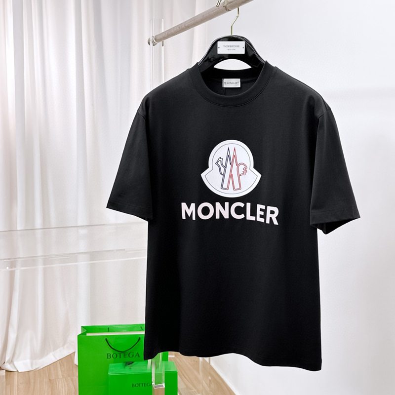 新品激安モンクレール半袖Tシャツトップス男着2506AAJ150-MO009