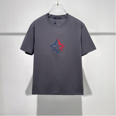 新品激安ルイヴィトン半袖カットソーTシャツ男着2506AAJ80-LU016