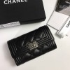 シャネル人気ブランド商品Wホック二つ折り財布2302aXNE60-80603-1
