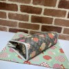 グッチ☆新品展示品.美品☆セカンドバッグ2305JDFJ-664114