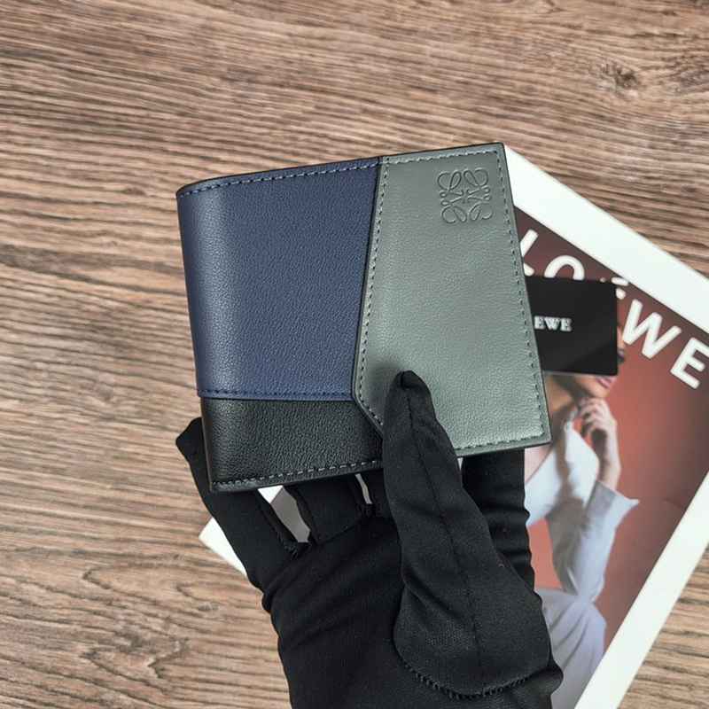 25SS新品ロエベ大人気財布短財布2503ZHJ85-L1131-3