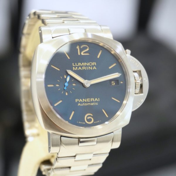 【パネライ】腕元で差をつける! PAM01028を使った大人のコーデ術