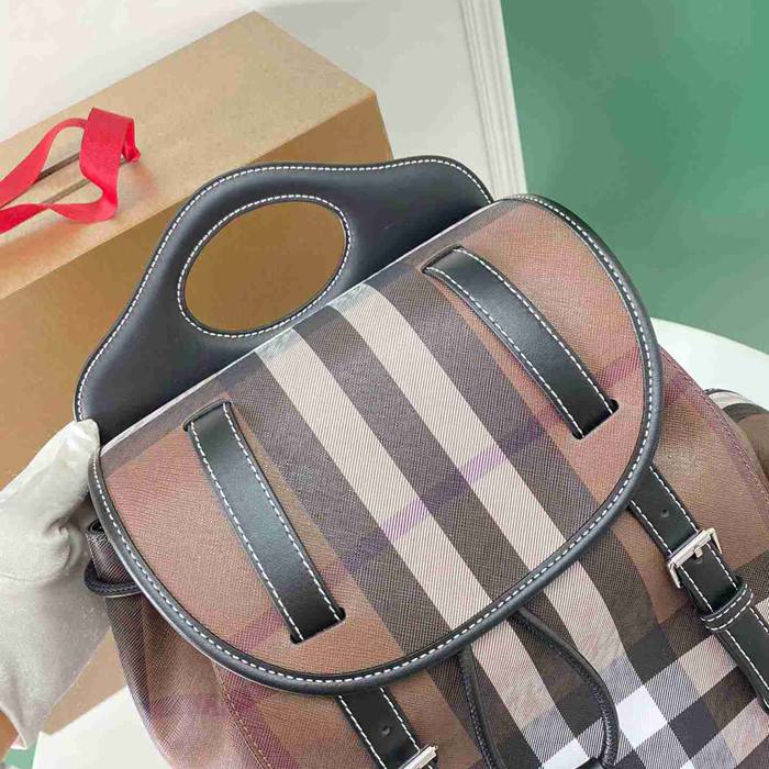 Burberry バーチブラウンタータンチェック リュック タータンチェック ブラウン 1681 サイズ:36x25x15cm