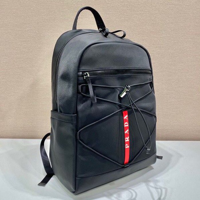 Prada リュック ナイロン ブラック 2VZ085 サイズ:43x40x17cm