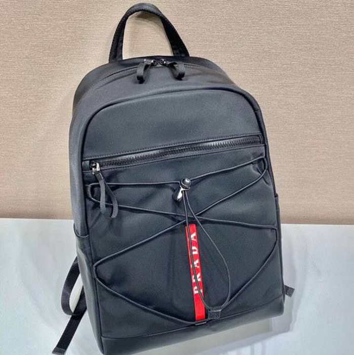 Prada リュック ナイロン ブラック 2VZ085 サイズ:43x40x17cm