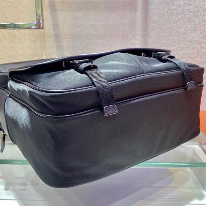 Prada リュック ファブリック ブラック 2VZ049 サイズ:38x30x13cm