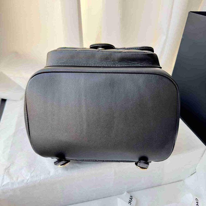 Chanel デュマ カーフ ラージ リュック オールレザー ブラック 3618 サイズ:25x22x18cm
