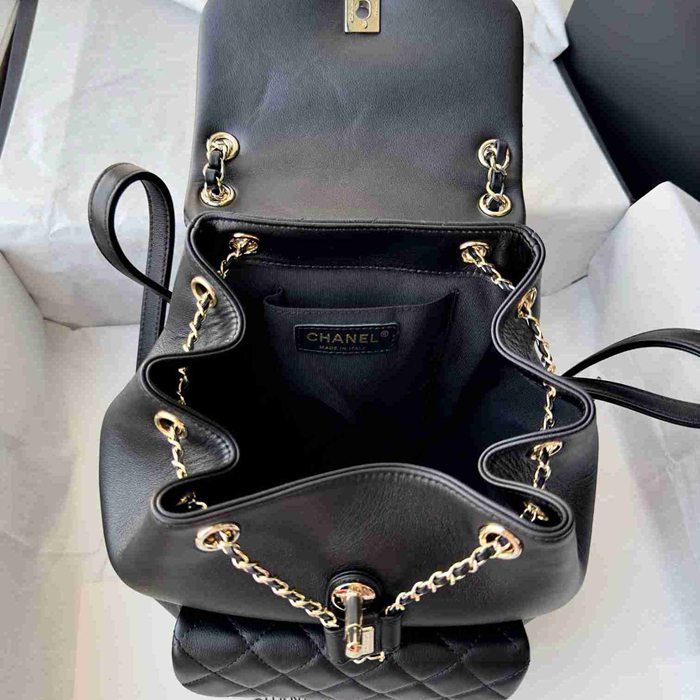 Chanel デュマ カーフ ラージ リュック オールレザー ブラック 3618 サイズ:25x22x18cm