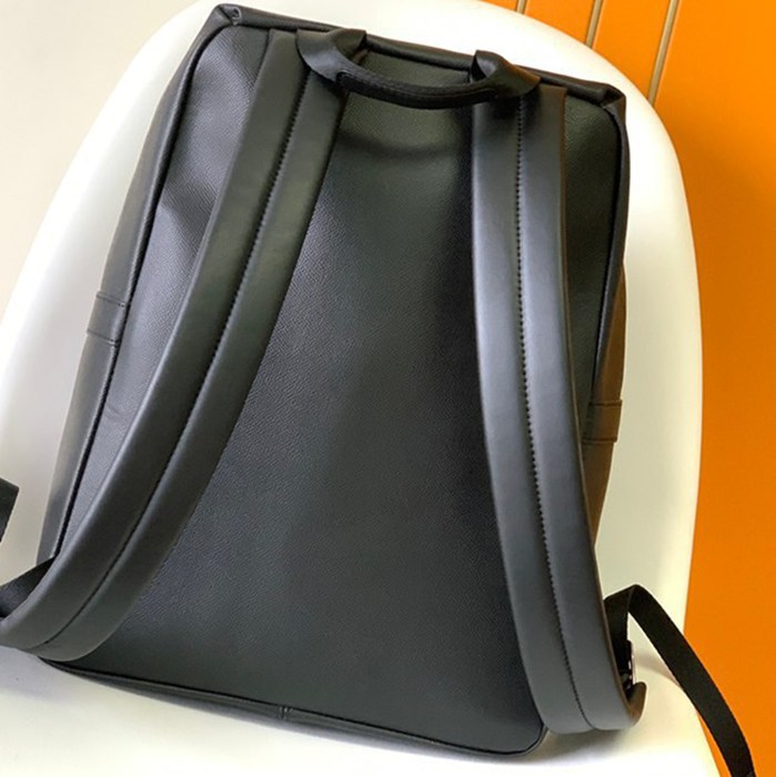 Louis Vuitton アポロ リュック オールレザー ブラック M33450 サイズ:40x37x20cm