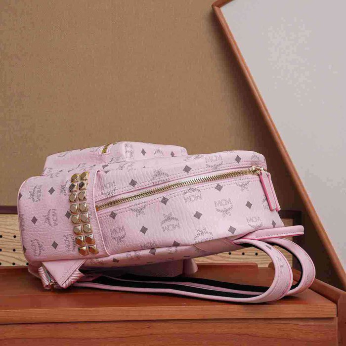 MCM スターク ライトミストピンク スモール クラシックモノグラム ピンク MMK6SVE37CO001 サイズ:33x26x13cm