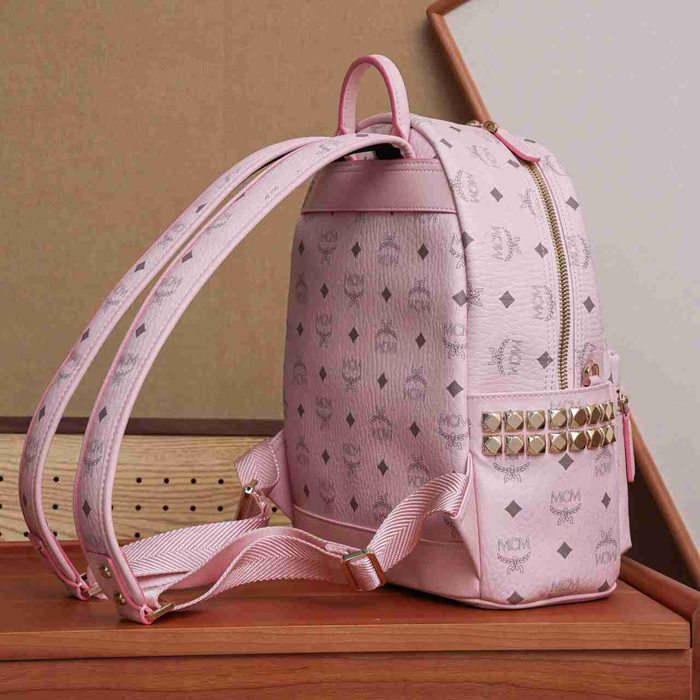 MCM スターク ライトミストピンク スモール クラシックモノグラム ピンク MMK6SVE37CO001 サイズ:33x26x13cm