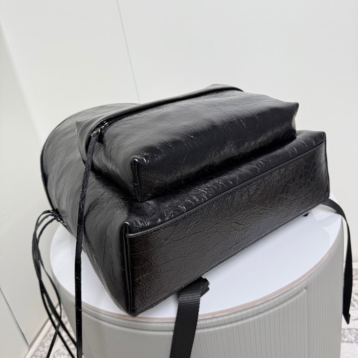 Balenciaga アーミー シリーズ リュック オールレザー ブラック 188017 サイズ:47x35x18cm