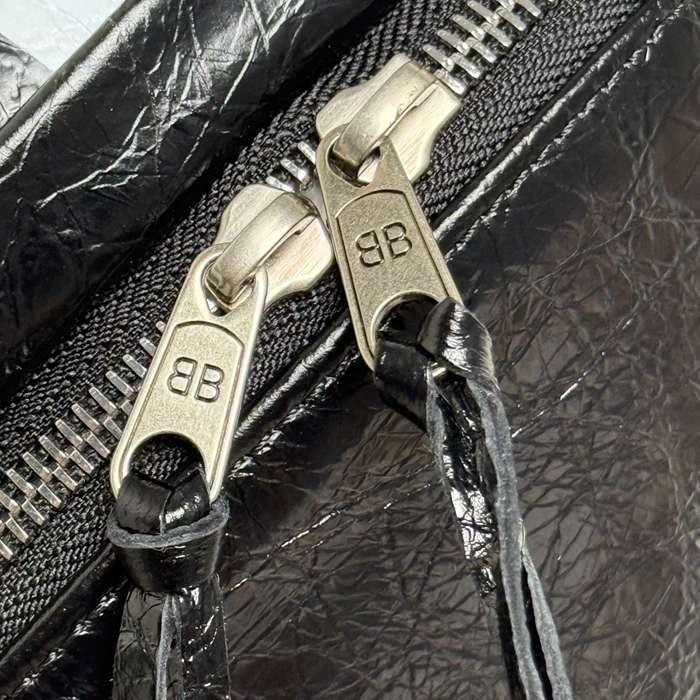 Balenciaga アーミー シリーズ リュック オールレザー ブラック 188017 サイズ:47x35x18cm